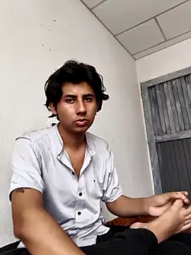Snapshot of Ericef chatting on May 11, 8:28 pm Ericef online show from May 11, 8:28 pm