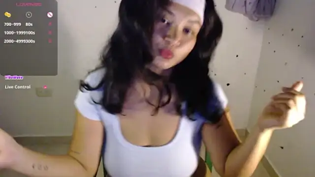 Lily     online show from May 2, 12:59 am
