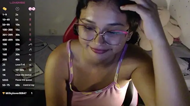 Lily     online show from May 23, 9:24 am