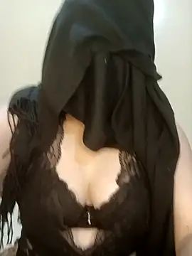 Nour20004 online show from May 18, 10:26 pm
