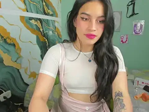 Snapshot of Ariadna_Dawson07 chatting on May 13, 9:44 pm Ariadna Dawson07 online show from May 13, 9:44 pm