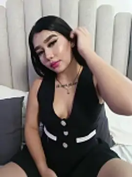 abby doll  online show from May 15, 3:24 am