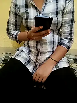 Seekha Yadav01 online show from April 29, 6:28 am