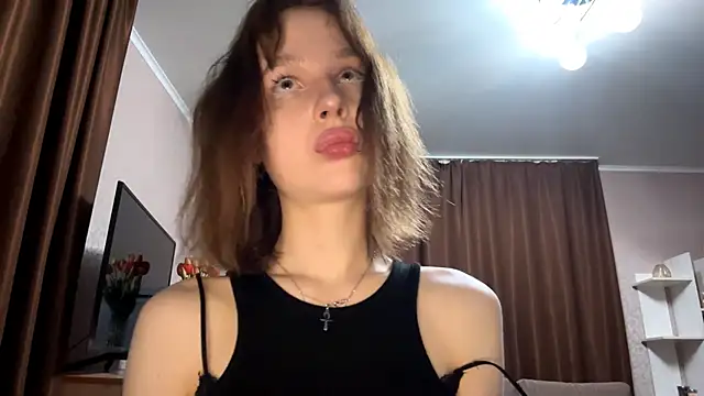 asunasue online show from May 3, 11:44 pm