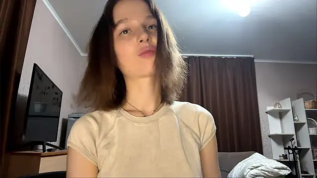 asunasue online show from May 24, 11:10 pm