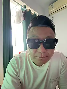 langzi-888 online show from May 30, 6:43 am