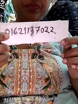 Snapshot of Gulapi_N chatting on July 13, 8:39 am Gulapi N online show from July 13, 8:39 am