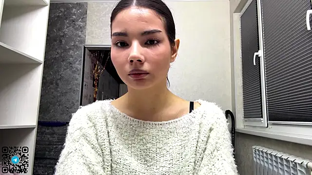 MarylnMonnier online show from May 8, 8:14 pm