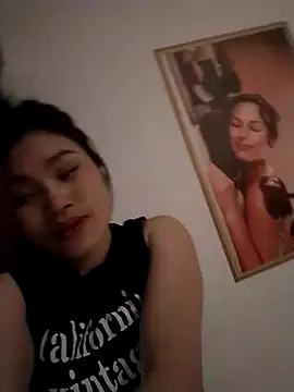 Snapshot of Sary_Naughty chatting on May 18, 9:04 am Sary Naughty online show from May 18, 9:04 am