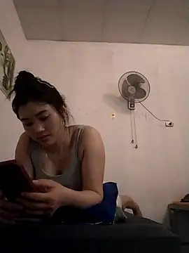 Snapshot of Sary_Naughty chatting on May 24, 4:50 am Sary Naughty online show from May 24, 4:50 am