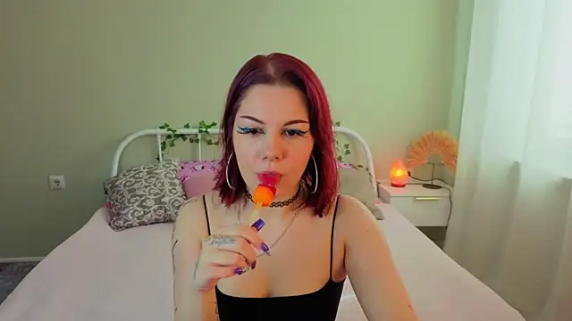 LaneFilipps online show from May 28, 10:34 am