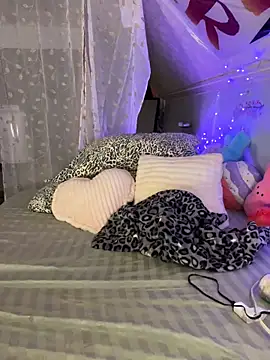 Snapshot of Vanessa_Valentine chatting on May 23, 11:20 pm Vanessa Valentine online show from May 23, 11:20 pm
