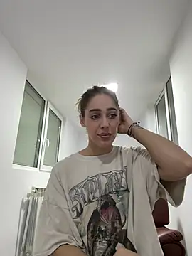 Snapshot of ZenyShy chatting on May 26, 10:28 pm ZenyShy online show from May 26, 10:28 pm