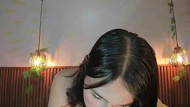 AmelieCooper online show from May 20, 7:42 pm