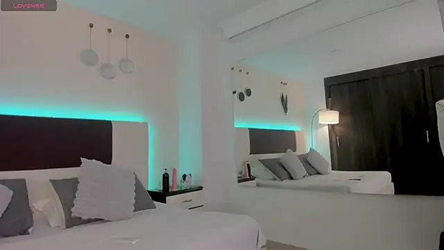 Sky Loren online show from May 10, 2:50 am