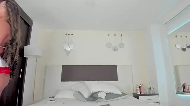 Sky Loren online show from May 15, 11:56 pm