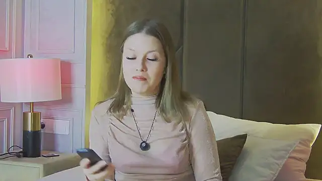 Snapshot of ArielDelRay chatting on May 9, 4:50 am ArielDelRay online show from May 9, 4:50 am