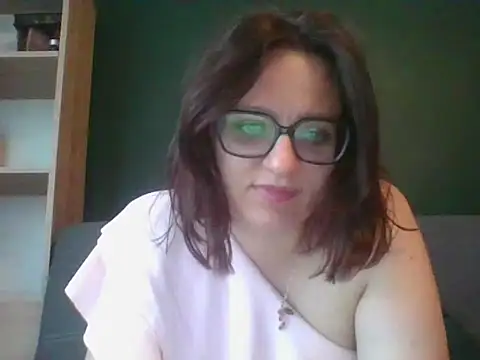 sensual paris online show from May 7, 5:35 am