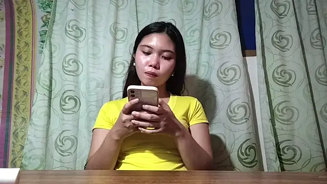 RegenaKhanponaphan online show from May 22, 1:13 am