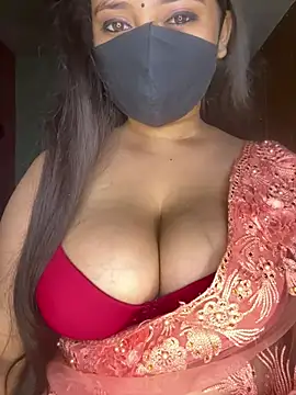 Snapshot of Naughty_pooja44 chatting on May 9, 9:31 pm Naughty pooja44 online show from May 9, 9:31 pm