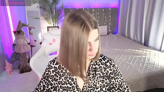 Dayana Mood online show from June 23, 6:33 am