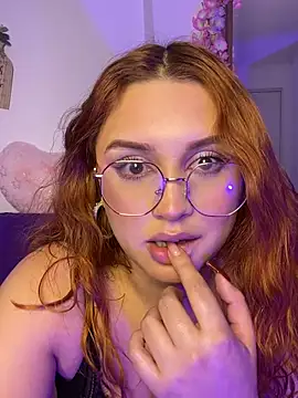 Snapshot of AntonelaSalazar chatting on July 21, 7:22 am AntonelaSalazar online show from July 21, 7:22 am