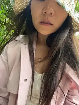 xiaochengzi505 online show from May 2, 10:31 am