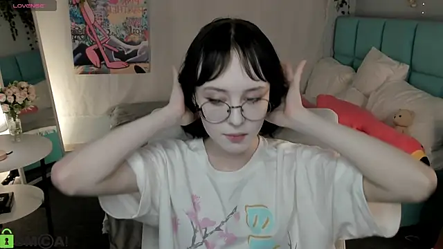 Lilac-Muse online show from July 10, 11:13 am