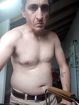 Alejandro83bsf online show from May 28, 2:36 pm
