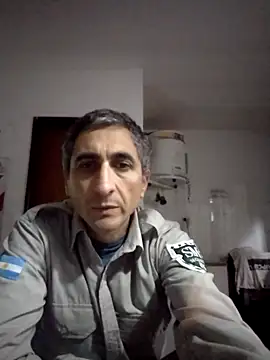 Alejandro83bsf online show from May 29, 10:52 pm