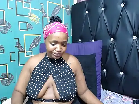 CandyBoobs69 online show from May 14, 2:40 am