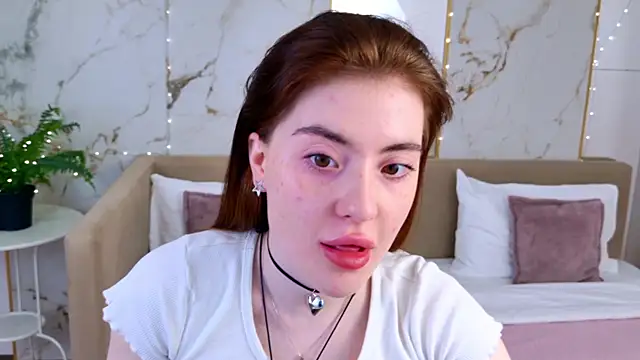 Emily Less online show from May 12, 5:26 am