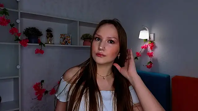 Snapshot of GitaBitetto chatting on June 23, 9:40 am GitaBitetto online show from June 23, 9:40 am