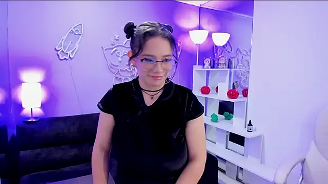 Snapshot of MaraMartinez_ chatting on May 23, 7:40 pm MaraMartinez online show from May 23, 7:40 pm