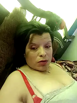 Snapshot of Samantha_Kieran chatting on April 30, 8:57 pm Samantha Kieran online show from April 30, 8:57 pm