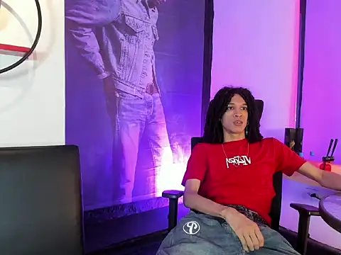 anddy hugecock online show from May 26, 12:45 pm