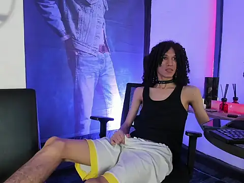 anddy hugecock online show from May 29, 1:42 pm