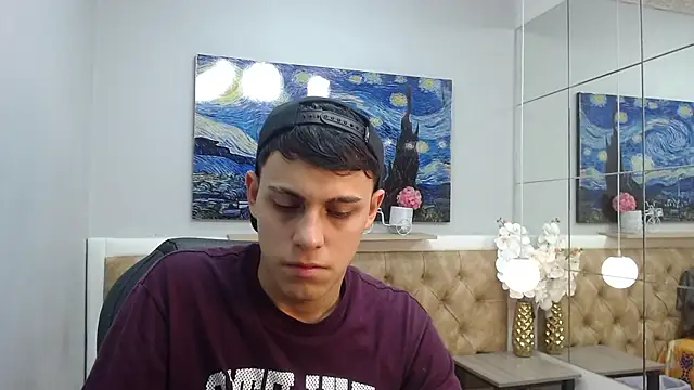 Snapshot of Ethanx18_ chatting on May 27, 3:14 am Ethanx18 online show from May 27, 3:14 am