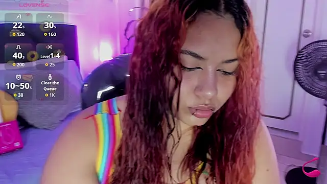 Snapshot of Raichell_sweet_curvy chatting on April 29, 12:53 pm Raichell sweet curvy online show from April 29, 12:53 pm
