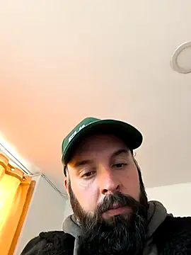 Snapshot of erikthor chatting on May 12, 7:33 pm erikthor online show from May 12, 7:33 pm