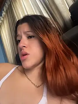 Snapshot of Ally_sunnn chatting on May 17, 9:55 pm Ally sunnn online show from May 17, 9:55 pm