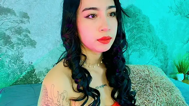 AshleyGross  online show from May 7, 7:52 pm