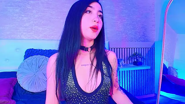 AshleyGross  online show from May 11, 8:28 pm