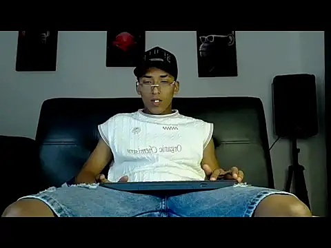 jack vega1 online show from May 6, 7:46 am