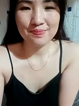 Kee2000 online show from July 7, 3:16 pm