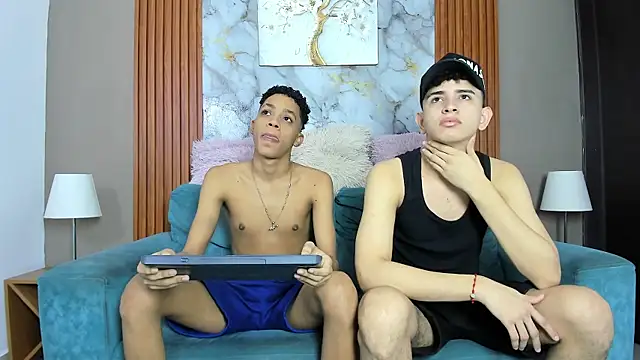 Snapshot of LOVE_GUYS1 chatting on May 9, 1:27 pm LOVE GUYS1 online show from May 9, 1:27 pm