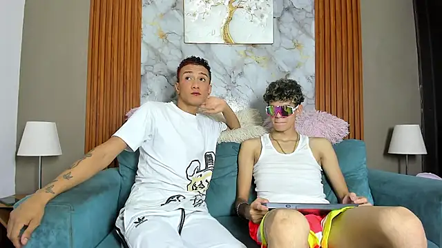 KING BOYS2026 online show from May 12, 1:36 am