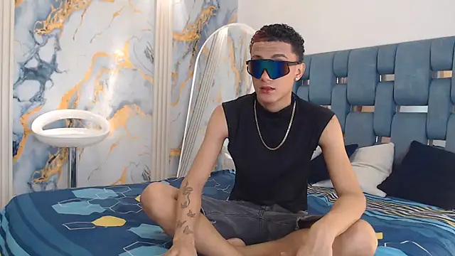 KING BOYS2026 online show from May 29, 1:36 am