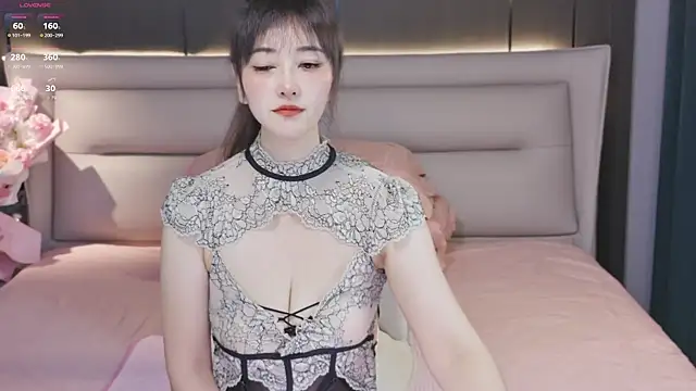 Qi33wei online show from May 24, 3:22 am