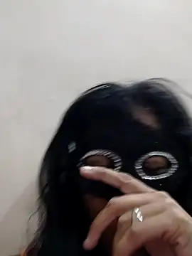 Snapshot of MissMarathi chatting on May 27, 4:26 pm MissMarathi online show from May 27, 4:26 pm
